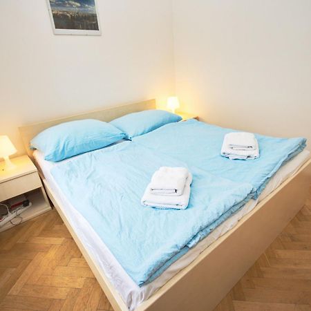 Residence Kostnicke Square Prag Eksteriør billede