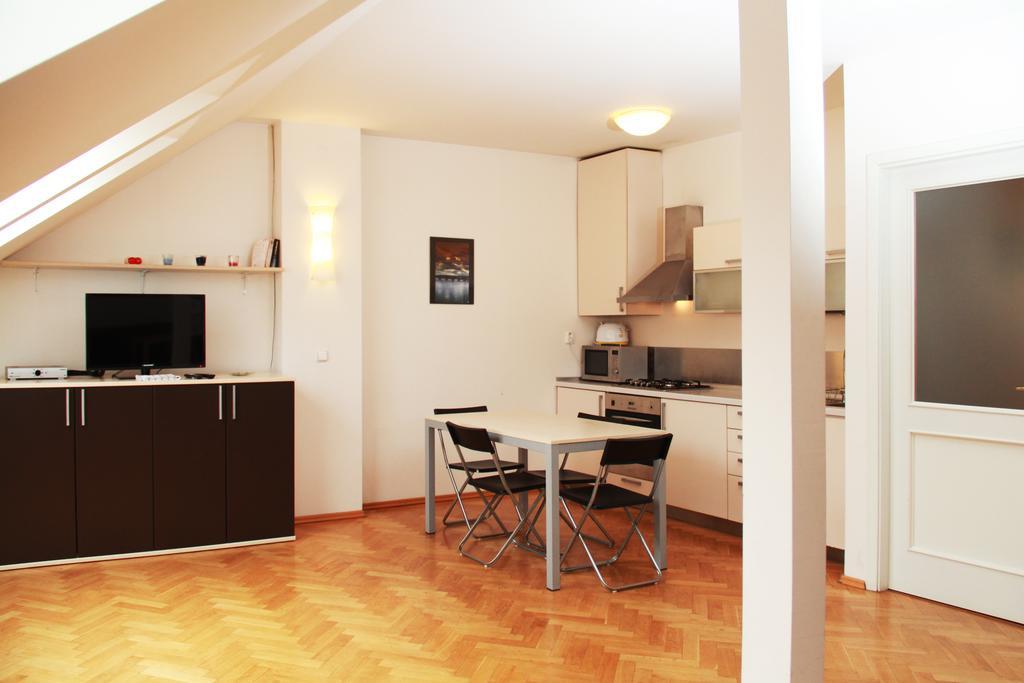 Residence Kostnicke Square Prag Eksteriør billede
