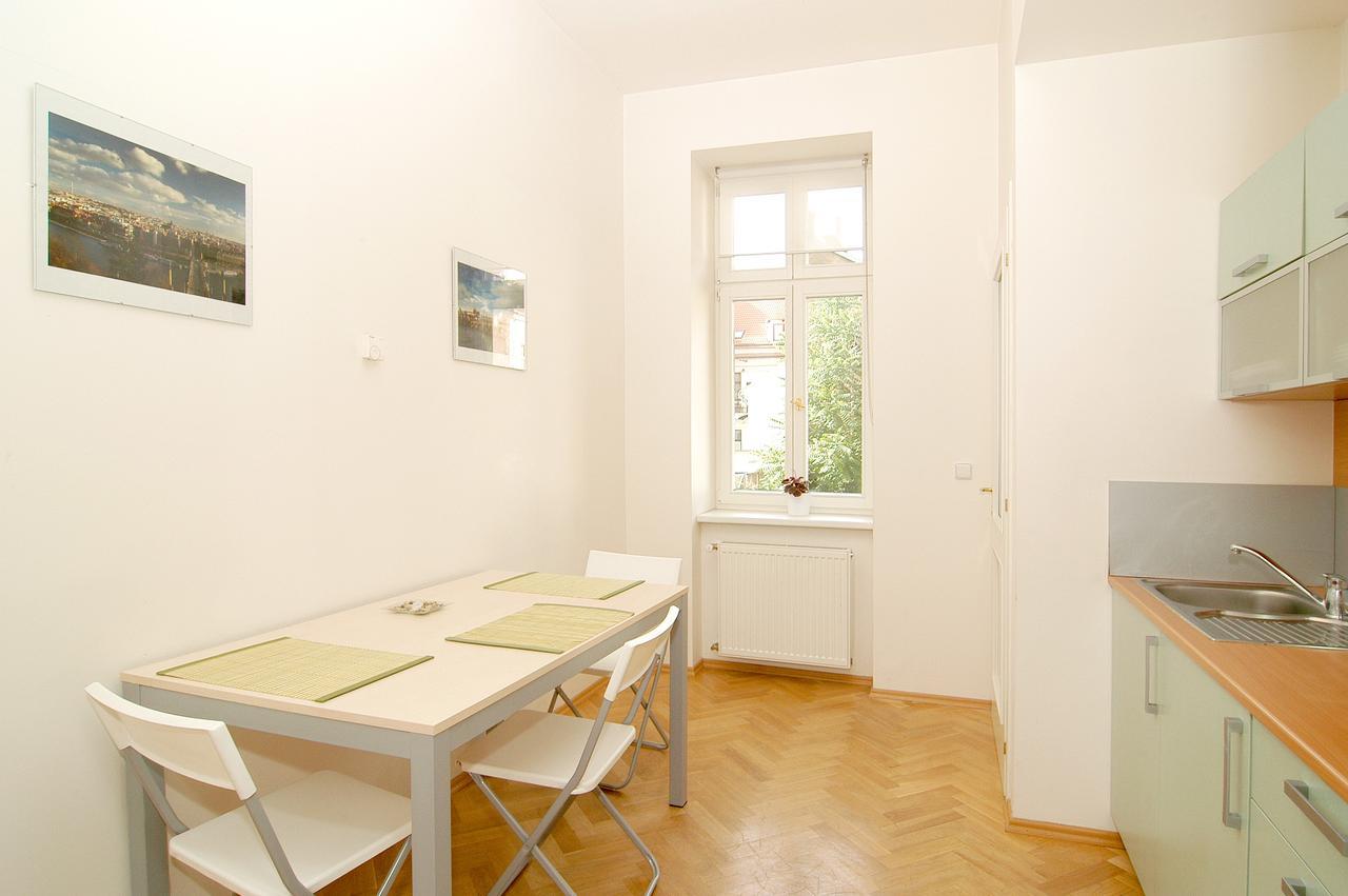 Residence Kostnicke Square Prag Eksteriør billede
