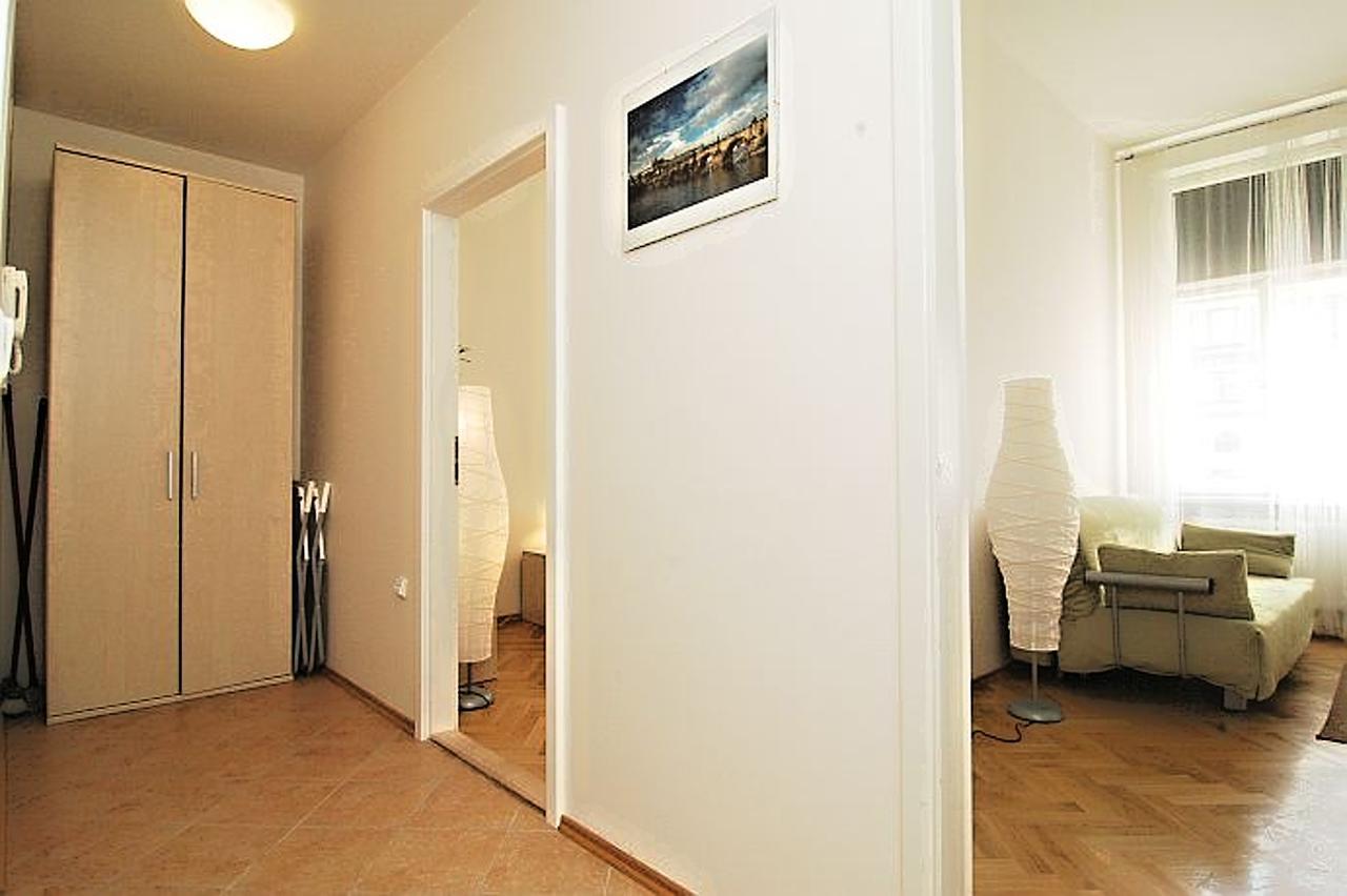Residence Kostnicke Square Prag Eksteriør billede