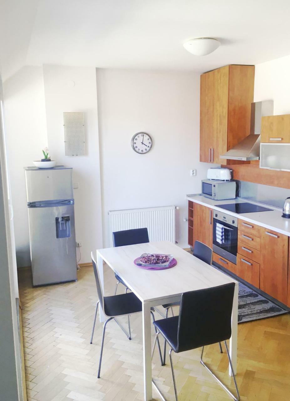 Residence Kostnicke Square Prag Eksteriør billede