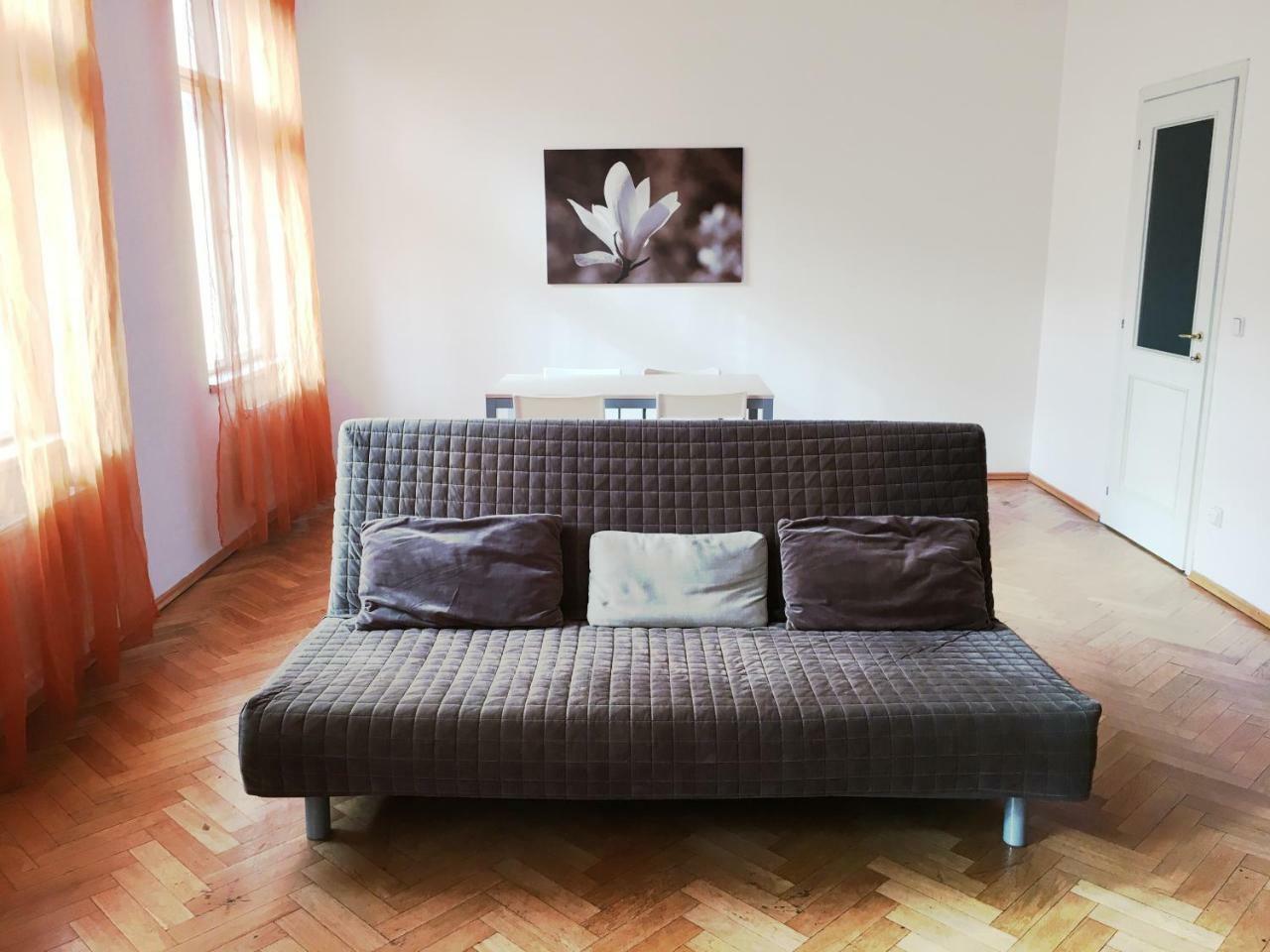 Residence Kostnicke Square Prag Eksteriør billede