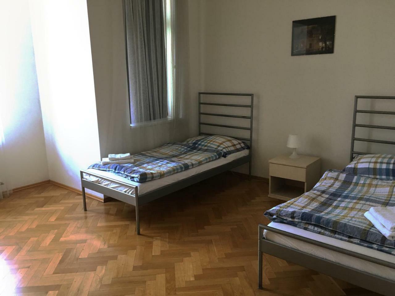 Residence Kostnicke Square Prag Eksteriør billede