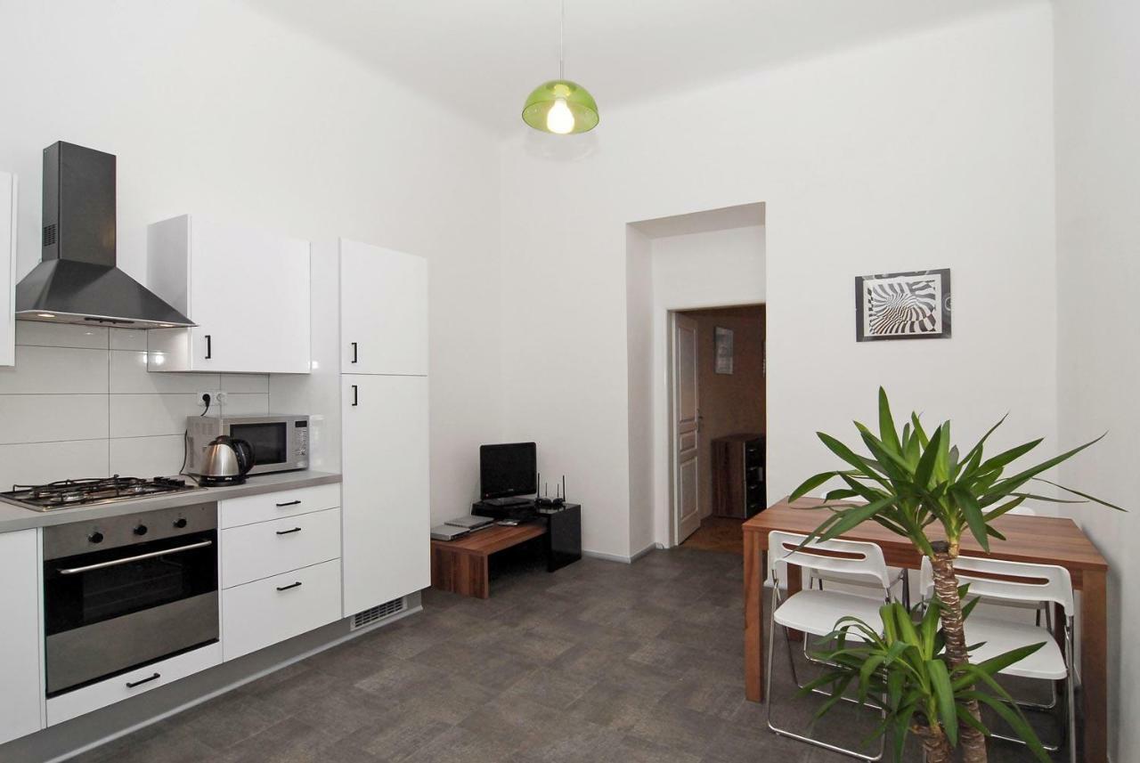Residence Kostnicke Square Prag Eksteriør billede